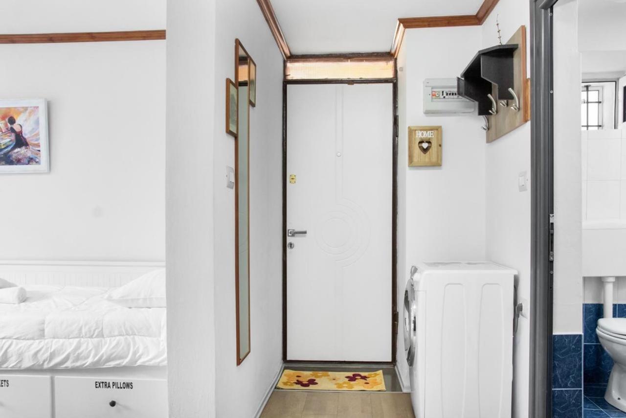 Solhouse Apartment จีโรคาสเตอร์ ภายนอก รูปภาพ